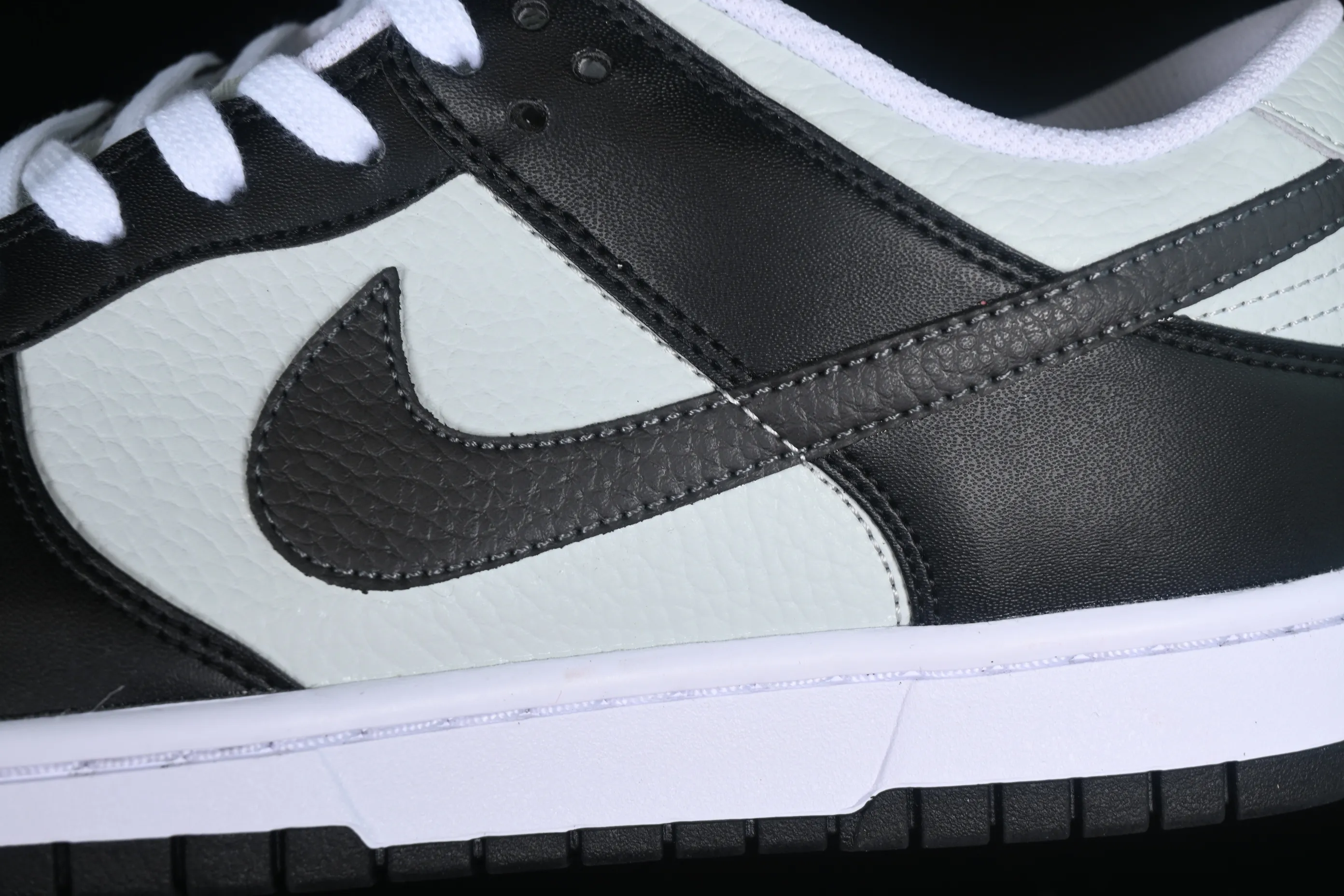 All categories Nk SB Dunk series Nk SB Dunk Low low-top sneakers K version Nk Dunk Low "Mini Orange Swoosh" SB low-top sports and leisure sneakers FN7808-001
